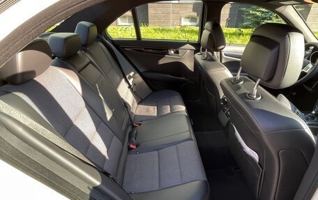 Mercedes-Benz C-Класс, 2012 год, 1 800 000 рублей, 9 фотография