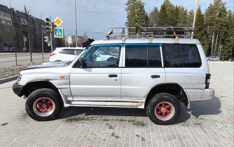 Mitsubishi Pajero III рестайлинг, 2002 год, 500 000 рублей, 2 фотография