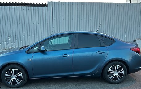 Opel Astra J, 2012 год, 985 000 рублей, 9 фотография