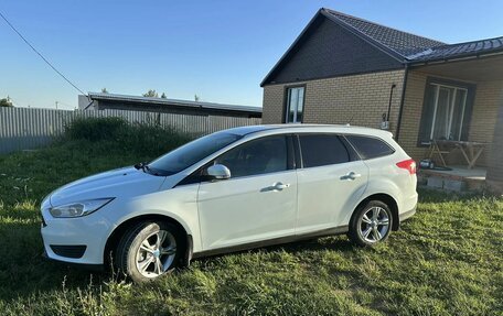 Ford Focus III, 2015 год, 625 000 рублей, 1 фотография