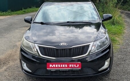 KIA Rio III рестайлинг, 2013 год, 800 000 рублей, 1 фотография
