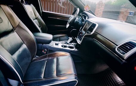Jeep Grand Cherokee, 2016 год, 2 500 000 рублей, 10 фотография