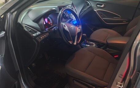 Hyundai Santa Fe III рестайлинг, 2015 год, 2 700 000 рублей, 20 фотография