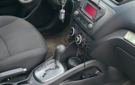 KIA Rio III рестайлинг, 2013 год, 800 000 рублей, 3 фотография