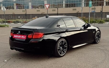 BMW 5 серия, 2012 год, 2 050 000 рублей, 2 фотография