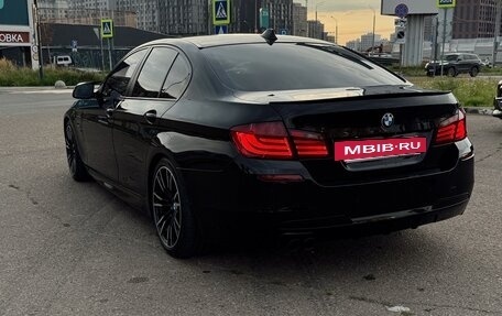 BMW 5 серия, 2012 год, 2 050 000 рублей, 3 фотография