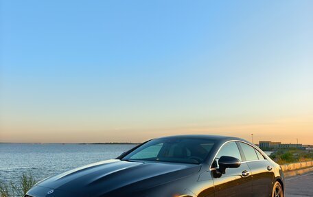 Mercedes-Benz CLS, 2022 год, 6 250 000 рублей, 2 фотография