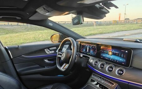 Mercedes-Benz CLS, 2022 год, 6 250 000 рублей, 9 фотография