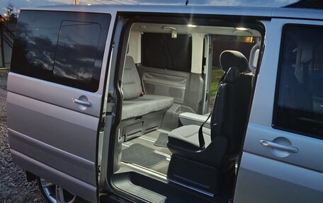 Volkswagen Multivan T5, 2003 год, 1 050 000 рублей, 8 фотография