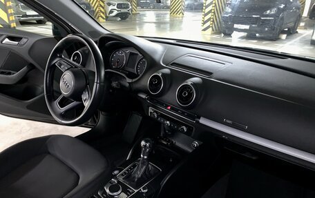 Audi A3, 2019 год, 1 400 000 рублей, 6 фотография
