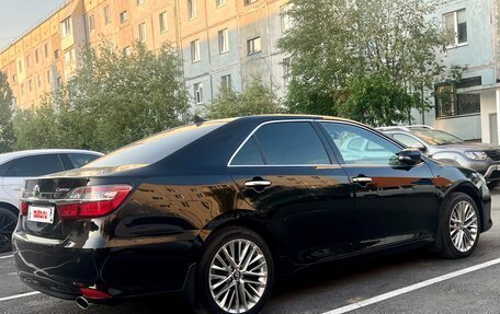 Toyota Camry, 2014 год, 2 100 000 рублей, 5 фотография