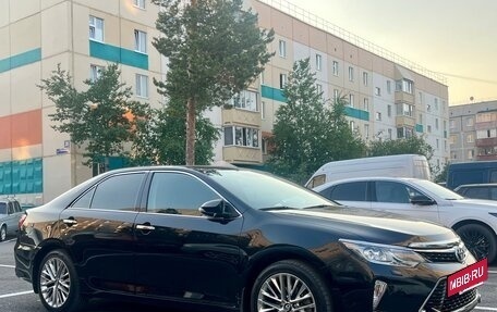 Toyota Camry, 2014 год, 2 100 000 рублей, 4 фотография