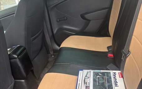 Hyundai Solaris II рестайлинг, 2012 год, 590 000 рублей, 3 фотография