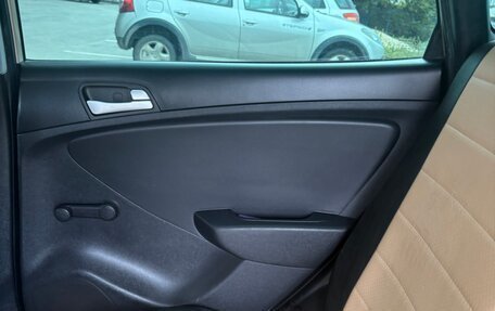 Hyundai Solaris II рестайлинг, 2012 год, 590 000 рублей, 15 фотография
