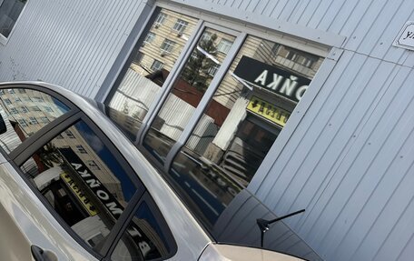 Hyundai Solaris II рестайлинг, 2012 год, 590 000 рублей, 37 фотография