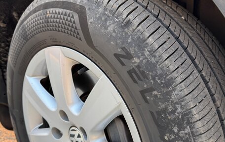 Volkswagen Touareg III, 2012 год, 1 700 000 рублей, 12 фотография