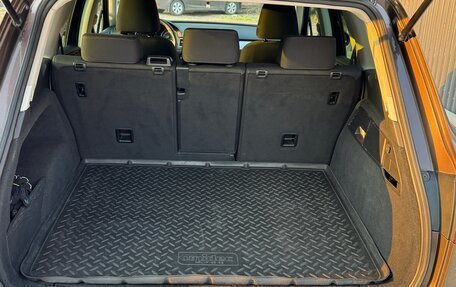 Volkswagen Touareg III, 2012 год, 1 700 000 рублей, 13 фотография