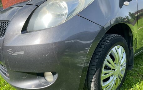 Toyota Yaris III рестайлинг, 2008 год, 460 000 рублей, 8 фотография