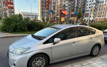 Toyota Prius, 2009 год, 940 000 рублей, 3 фотография
