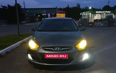 Hyundai Solaris II рестайлинг, 2012 год, 765 000 рублей, 2 фотография