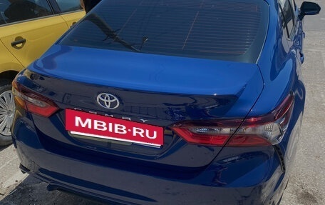 Toyota Camry, 2022 год, 3 350 000 рублей, 12 фотография