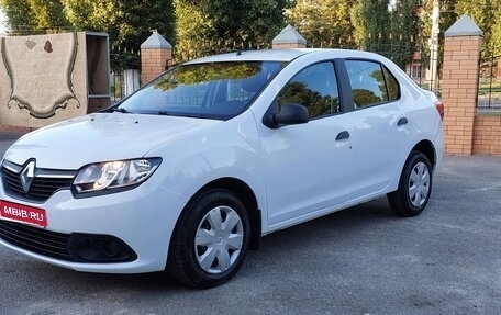 Renault Logan II, 2017 год, 650 000 рублей, 1 фотография