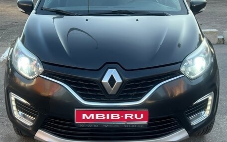Renault Kaptur I рестайлинг, 2016 год, 1 100 000 рублей, 1 фотография