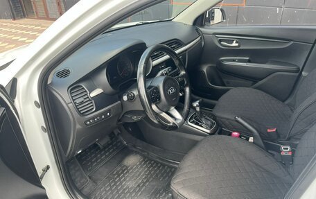 KIA Rio IV, 2017 год, 1 300 000 рублей, 2 фотография