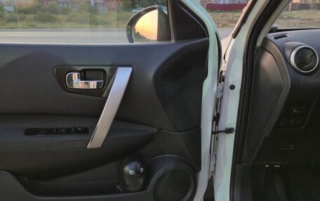 Nissan Qashqai+2 I, 2010 год, 1 100 000 рублей, 22 фотография