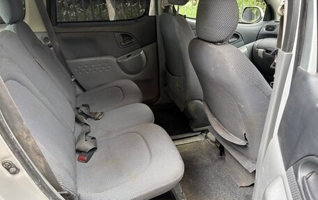 Toyota FunCargo, 2001 год, 240 000 рублей, 8 фотография