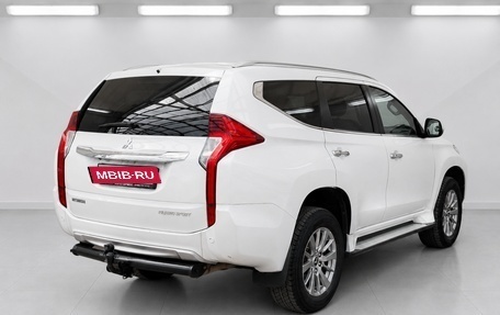 Mitsubishi Pajero Sport III рестайлинг, 2018 год, 3 050 000 рублей, 4 фотография