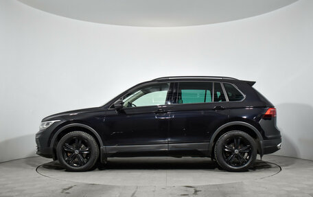 Volkswagen Tiguan II, 2021 год, 2 635 000 рублей, 8 фотография