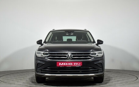 Volkswagen Tiguan II, 2021 год, 2 635 000 рублей, 3 фотография