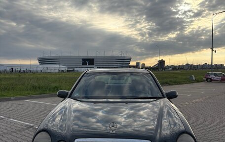 Mercedes-Benz E-Класс, 2001 год, 570 000 рублей, 13 фотография