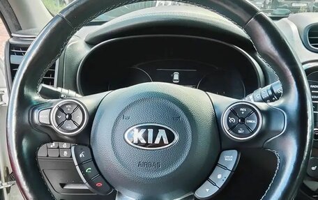 KIA Soul II рестайлинг, 2018 год, 1 750 000 рублей, 9 фотография