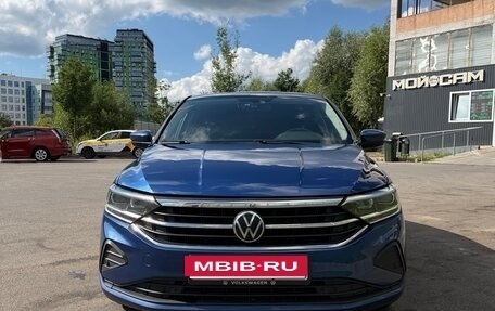 Volkswagen Polo VI (EU Market), 2020 год, 1 750 000 рублей, 2 фотография