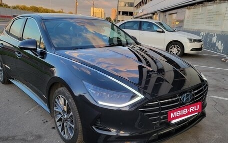 Hyundai Sonata VIII, 2020 год, 2 520 000 рублей, 2 фотография
