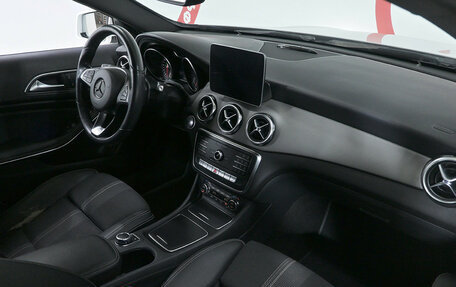 Mercedes-Benz GLA, 2019 год, 2 070 000 рублей, 10 фотография