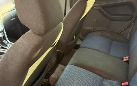 Ford Focus II рестайлинг, 2006 год, 259 500 рублей, 19 фотография