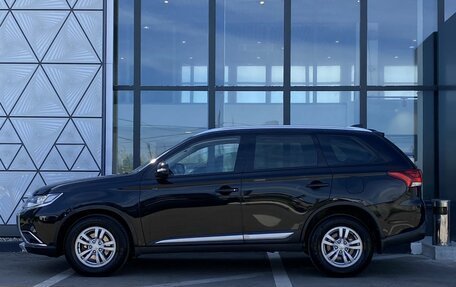 Mitsubishi Outlander III рестайлинг 3, 2017 год, 1 619 000 рублей, 8 фотография