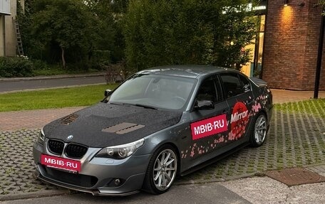 BMW 5 серия, 2004 год, 1 250 000 рублей, 5 фотография