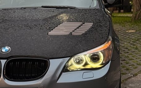 BMW 5 серия, 2004 год, 1 250 000 рублей, 8 фотография
