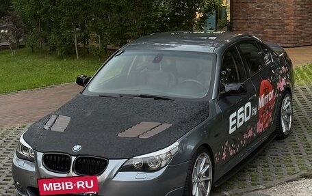 BMW 5 серия, 2004 год, 1 250 000 рублей, 2 фотография