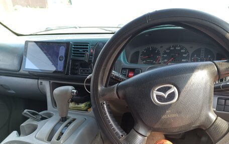 Mazda Bongo Friendee i рестайлинг, 2000 год, 449 000 рублей, 15 фотография