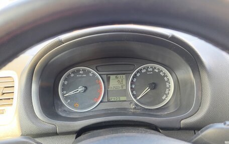 Skoda Fabia II, 2008 год, 460 000 рублей, 17 фотография