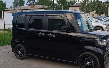 Honda N-BOX II, 2021 год, 900 000 рублей, 3 фотография