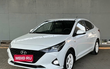Hyundai Solaris II рестайлинг, 2020 год, 1 719 000 рублей, 3 фотография