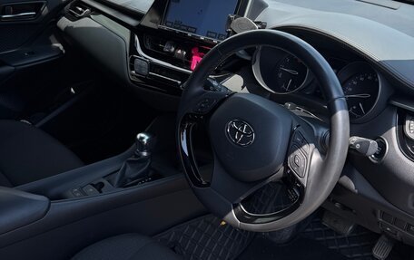 Toyota C-HR I рестайлинг, 2018 год, 1 750 000 рублей, 15 фотография