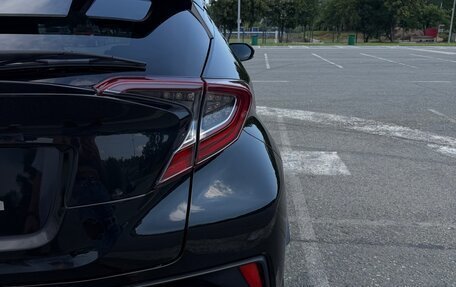 Toyota C-HR I рестайлинг, 2018 год, 1 750 000 рублей, 27 фотография