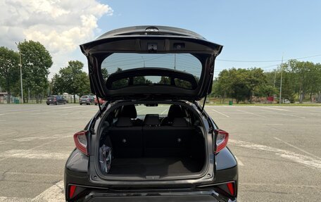 Toyota C-HR I рестайлинг, 2018 год, 1 750 000 рублей, 29 фотография